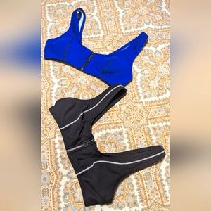 Victoria Secret Swim Wear Tops Only Size Medium Royal Blue And Black